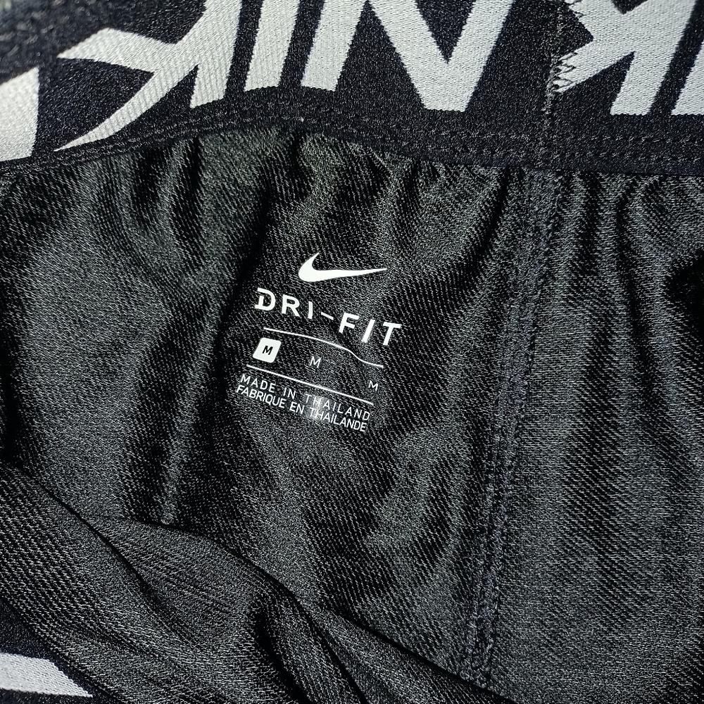 Shorts - Picture 2 of 2